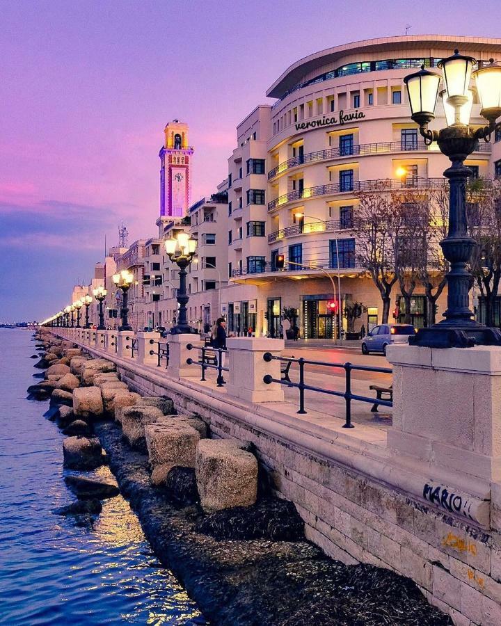 Апартаменты Attico Con Terrazza A Бари Экстерьер фото
